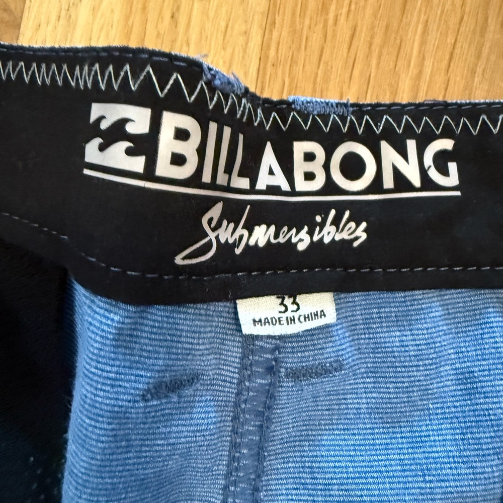 Billabong Crossfire Submersible Hybrid Shorts - Men’s Size 33 - Blue - Picture 5 of 9